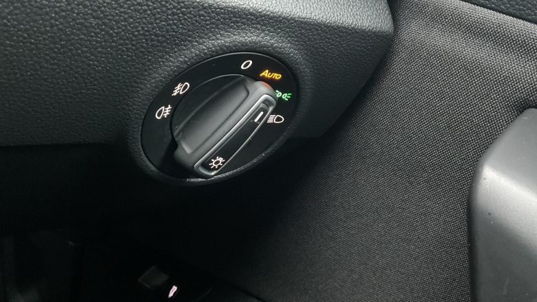 Volkswagen T-Roc 1.0 TSI 110 Active 5dr Petrol Hatchback